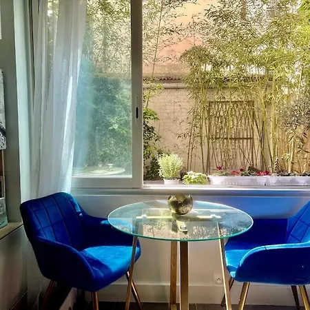 Apartment Un De Deux Climatise Avec Un Jardin Privatif Pres De Trocadero *